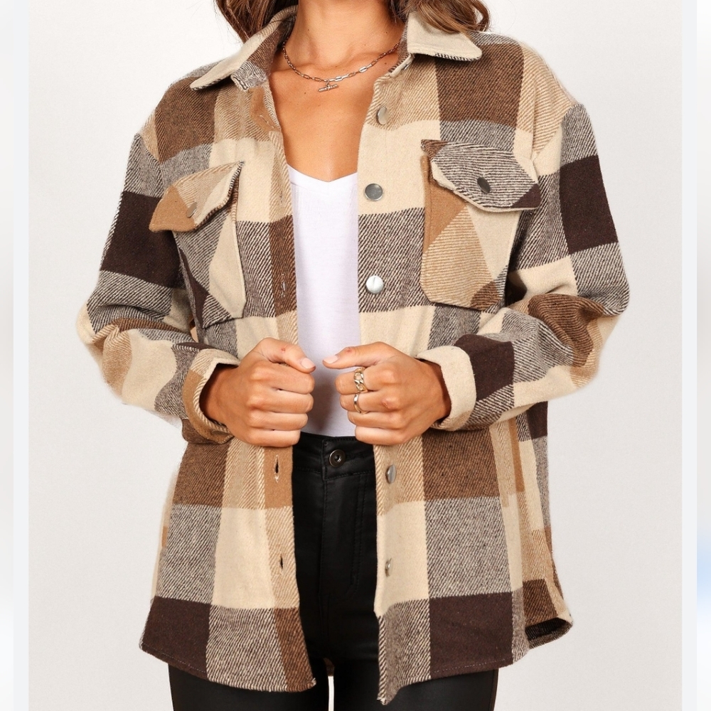 Vici Plaid Shacket - Picture 1 of 5